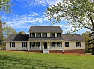 5315 Winterset Dr, Greensboro, NC 27406