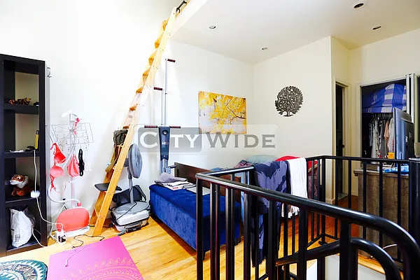Rented by City Wide Apartments | media 5