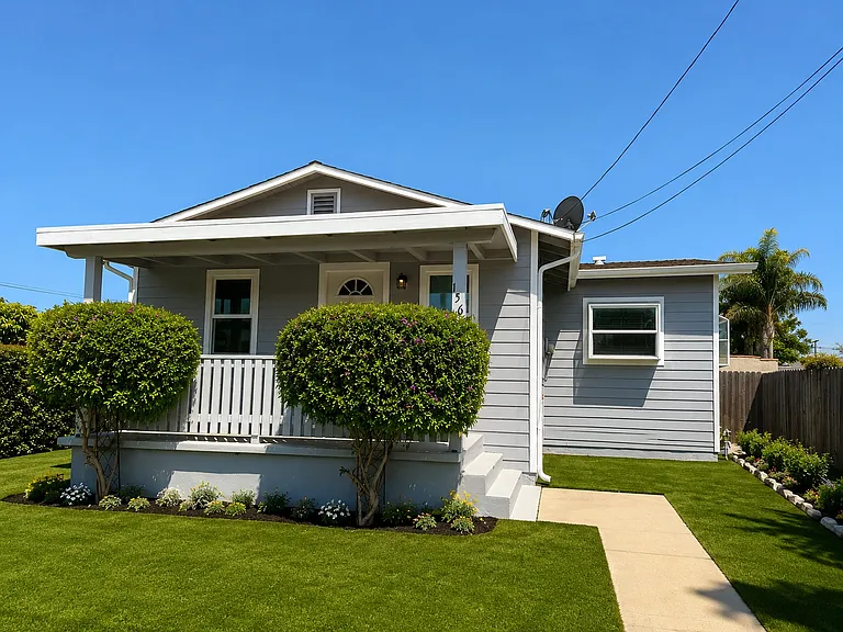 156 S Santa Rosa St — Photo 2