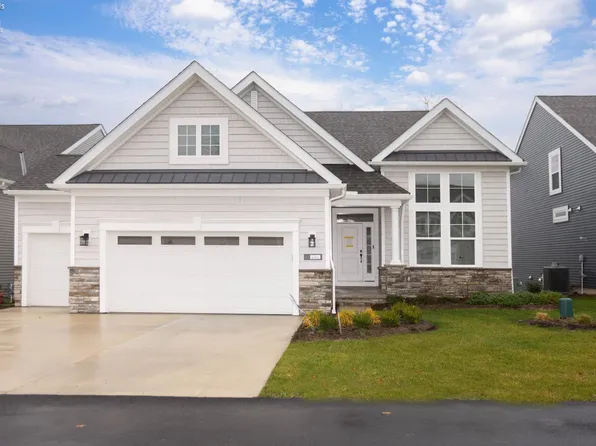 4866 Westwinds Dr, Pt Clinton, OH 43452