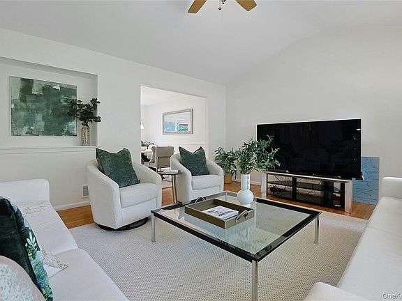 3rd image of 82 Price Street