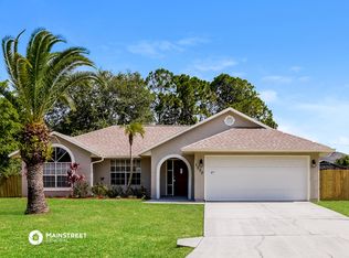 1500 Heartwellville St NW, Palm Bay, FL 32907