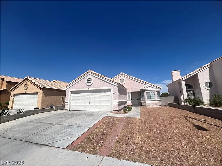 1309 Goldenglow Rd — Photo 2