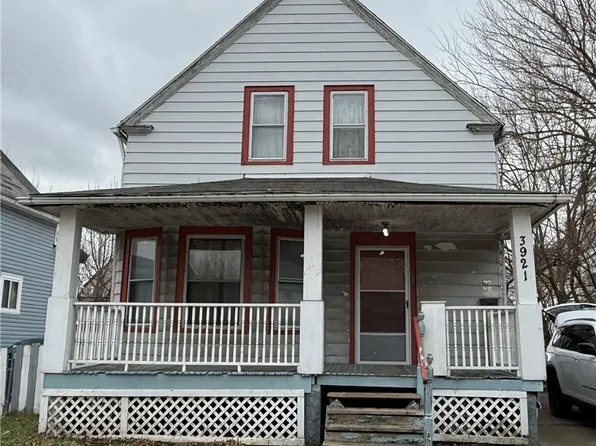 3921 Poe Ave, Cleveland, OH 44109