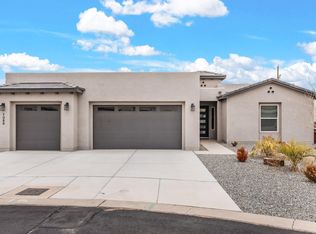 1056 Contabella Ln, Bernalillo, NM 87004