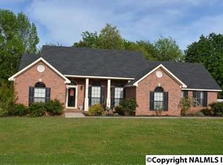 118 Sims St, Trinity, AL 35673