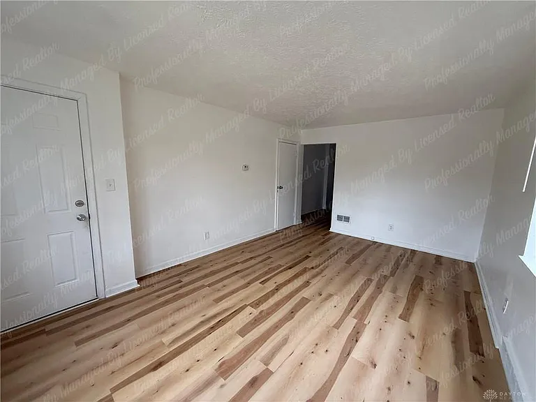 212 E Bruce Ave #2 — Photo 6