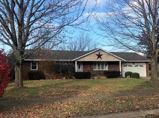 1512 Arrowhead Dr, Rochester, IN 46975