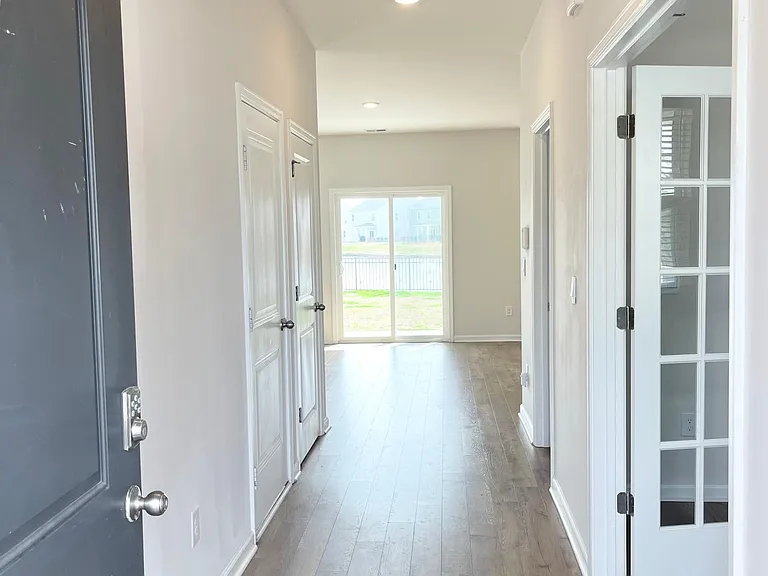 3197 Bells Lake Cir — Photo 3