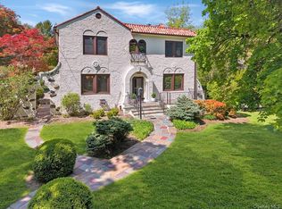 62 Broadfield Road, New Rochelle, NY 10804