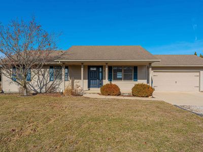 811 W Monroe St, Athens, IL, 62613