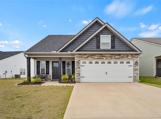 1386 Romany Ct, Boiling Springs, SC 29316