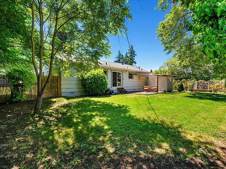 9100 SE Northgate Ave — Photo 34