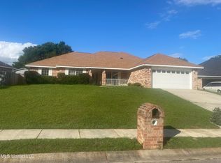 14987 Greenwell Cir, Biloxi, MS 39532