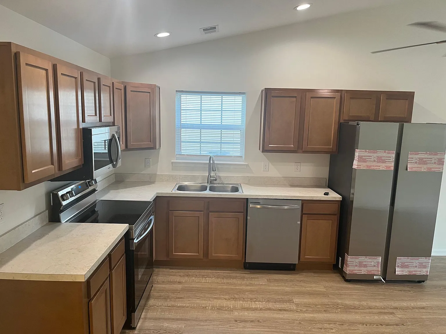208 Elkhorn Meadows Dr — Photo 3