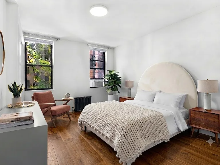 61 Martense St #2J — Photo 4