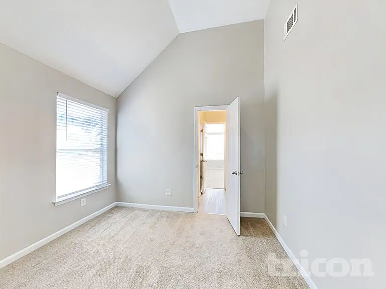 5148 Estonian Dr — Photo 11