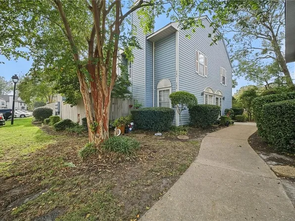 286 Ferdinand Cir, Virginia Beach, VA 23462