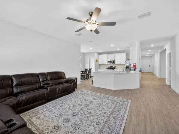 7025 English Elm Trl, McKinney, TX