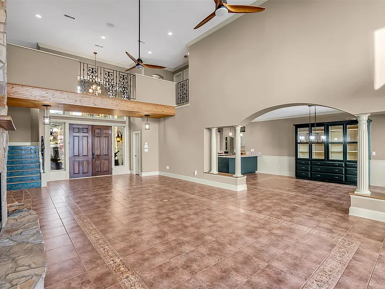 7159 Kingston Cove Ln — Photo 10