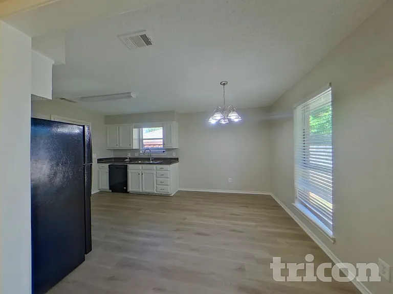 8620 Santa Clara Dr — Photo 5