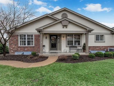 15812 Newton Ridge Dr, Chesterfield, MO, 63017