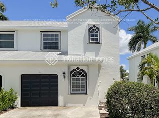 10777 Pelican Dr, Wellington, FL 33414