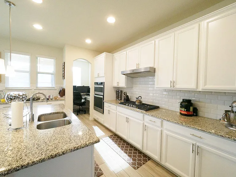 3110 Linham Dr — Photo 7