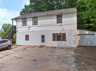 26 Warren Ave, Naugatuck, CT 06770