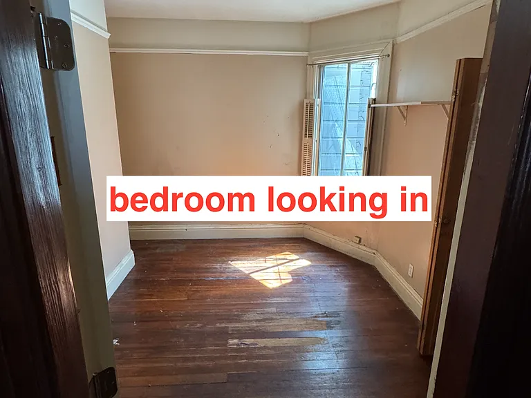3121 Clement St — Photo 2