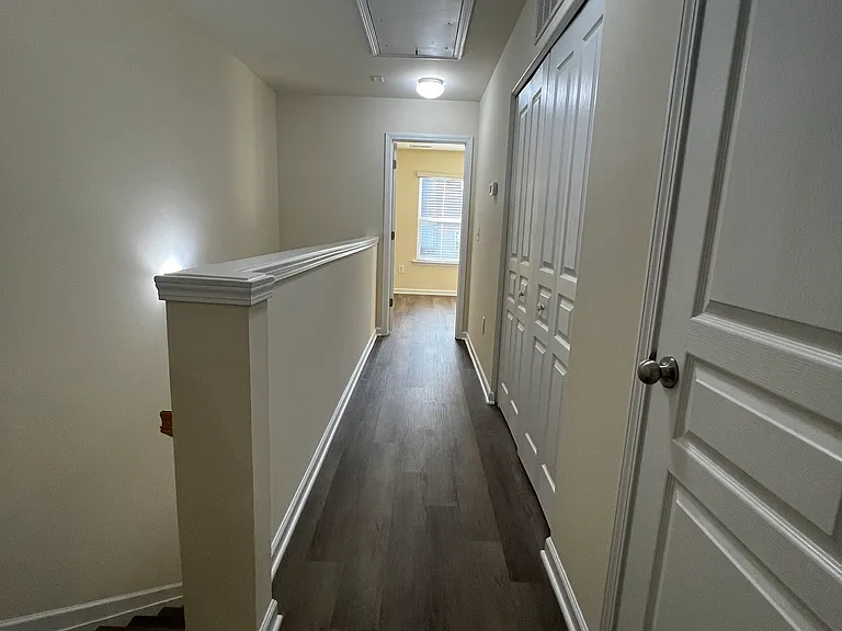 8526 Quarton Dr — Photo 10