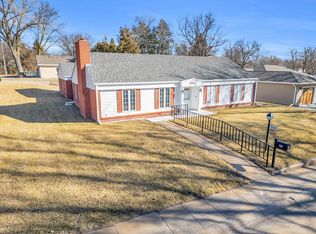 936 N 11th Ave, Broken Bow, NE 68822