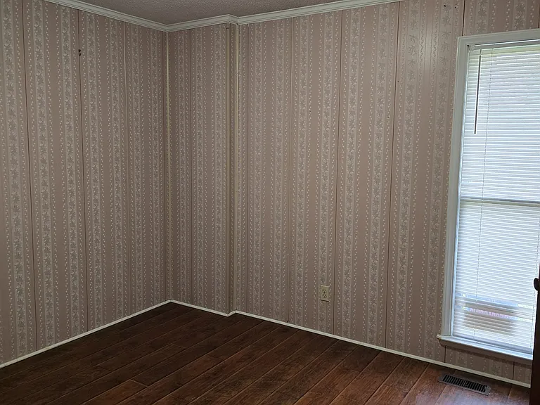 401 Pecan St — Photo 14