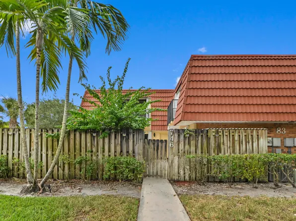 746 NW 98th Way, Plantation, FL 33324