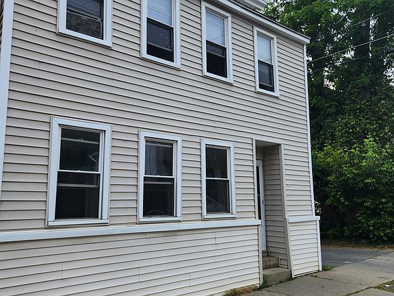 2nd image of 17 Malta Ave #1R