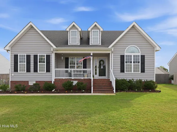2128 Cherrytree Lane, Winterville, NC 28590