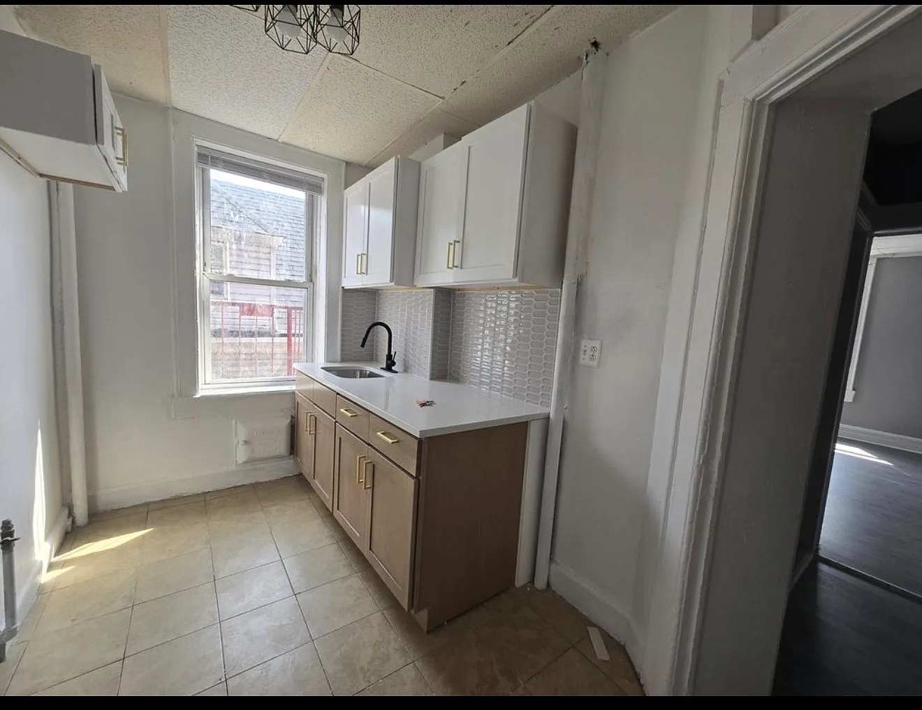 2 bed, $1,800 — Photo 1