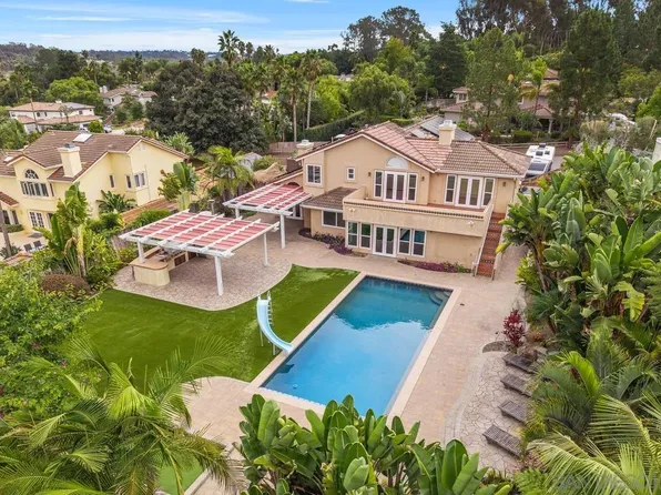 2252 11th St, Encinitas, CA 92024