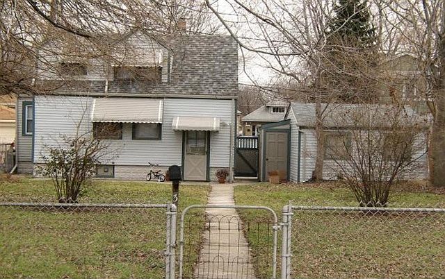 1st image of 3107 S Cuyler Ave
