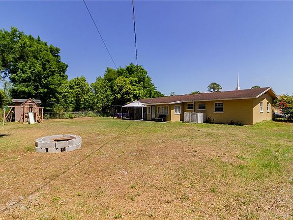 5th image of 5886 Jacaranda Ave