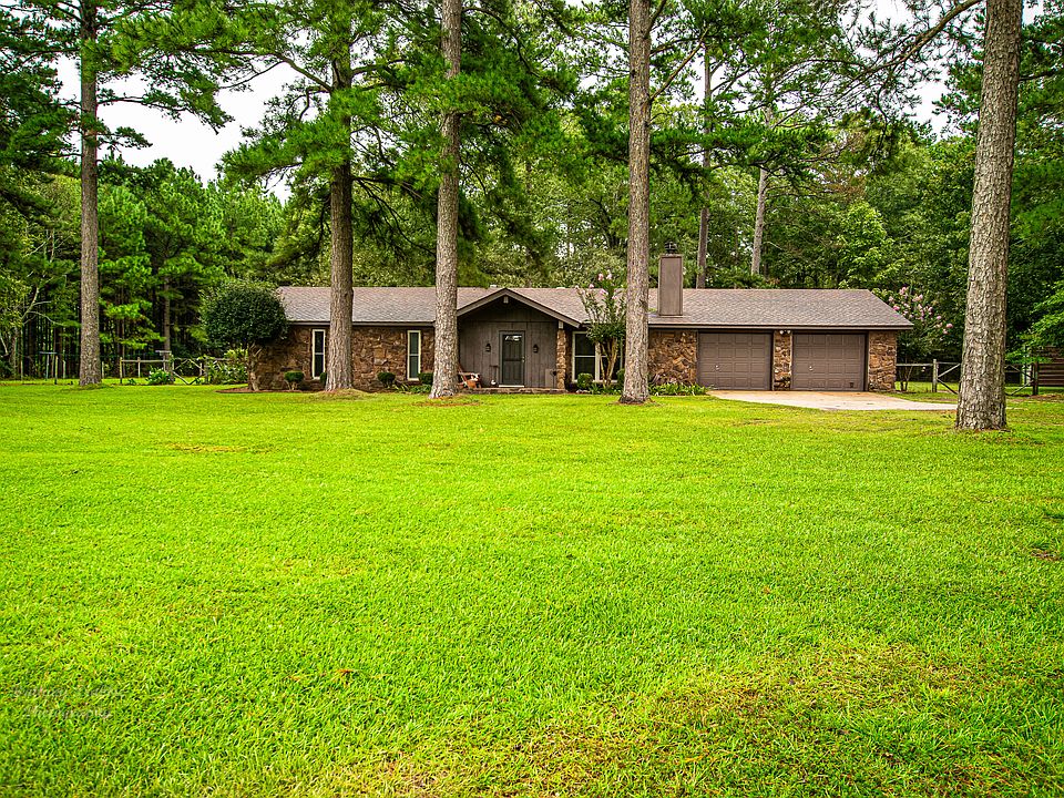 1st image of 594 Ouachita Ave #64