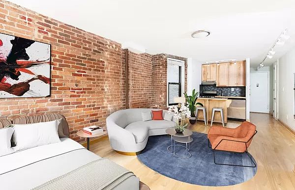 1st image of 15 Jones St APT 2B