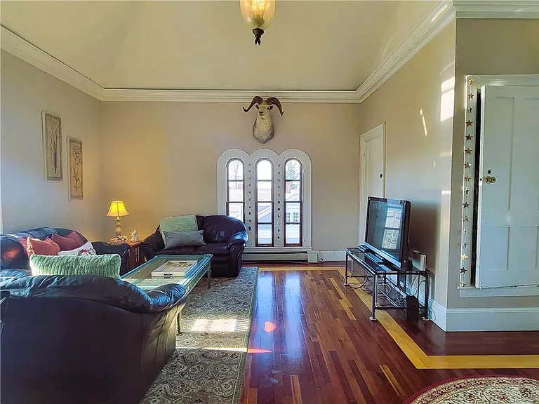 92 Pelham St #3 — Photo 6
