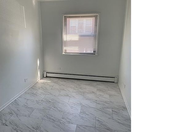 5th image of 7427 S Yates Blvd #2W