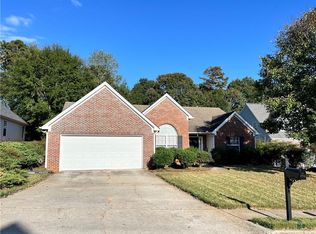 3780 Crescent Walk Ln, Suwanee, GA 30024