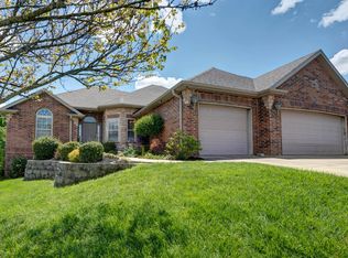 5059 S Clifton Ave, Springfield, MO 65810