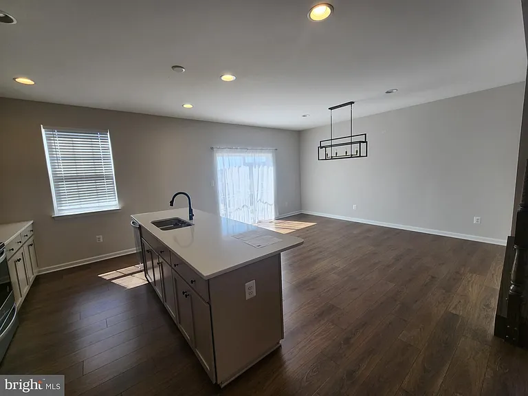 12 Stafford Pl — Photo 11