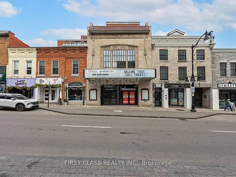 223 Princess St #403 — Photo 1