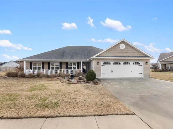 103 Lancaster, Sikeston, MO 63801