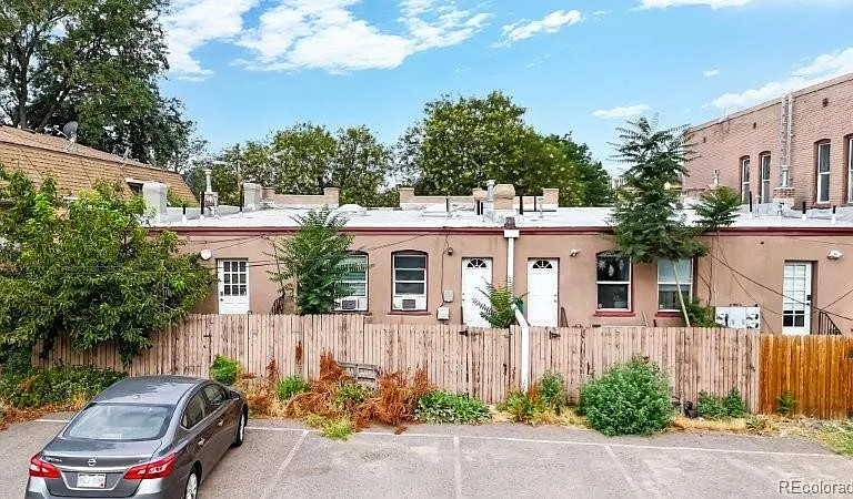 2738 N Downing St — Photo 21